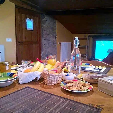 فندق مبيت وإفطار Rota D'amont 3*