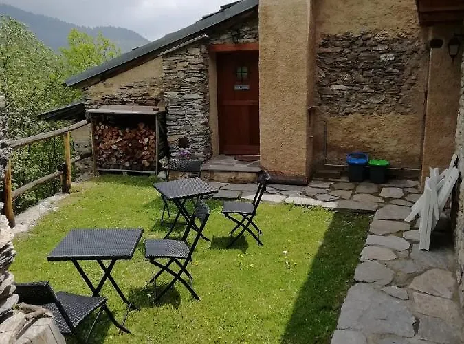 Nocleg ze śniadaniem Rota D'amont 3*