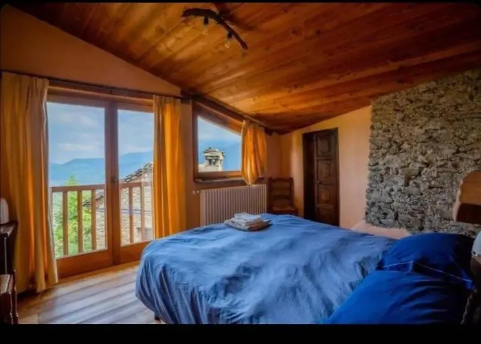 Rota D'amont Bed & Breakfast 3*